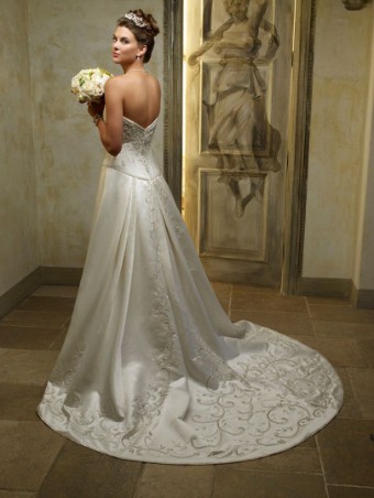 Casablanca Bridal Style #1906 #1 thumbnail